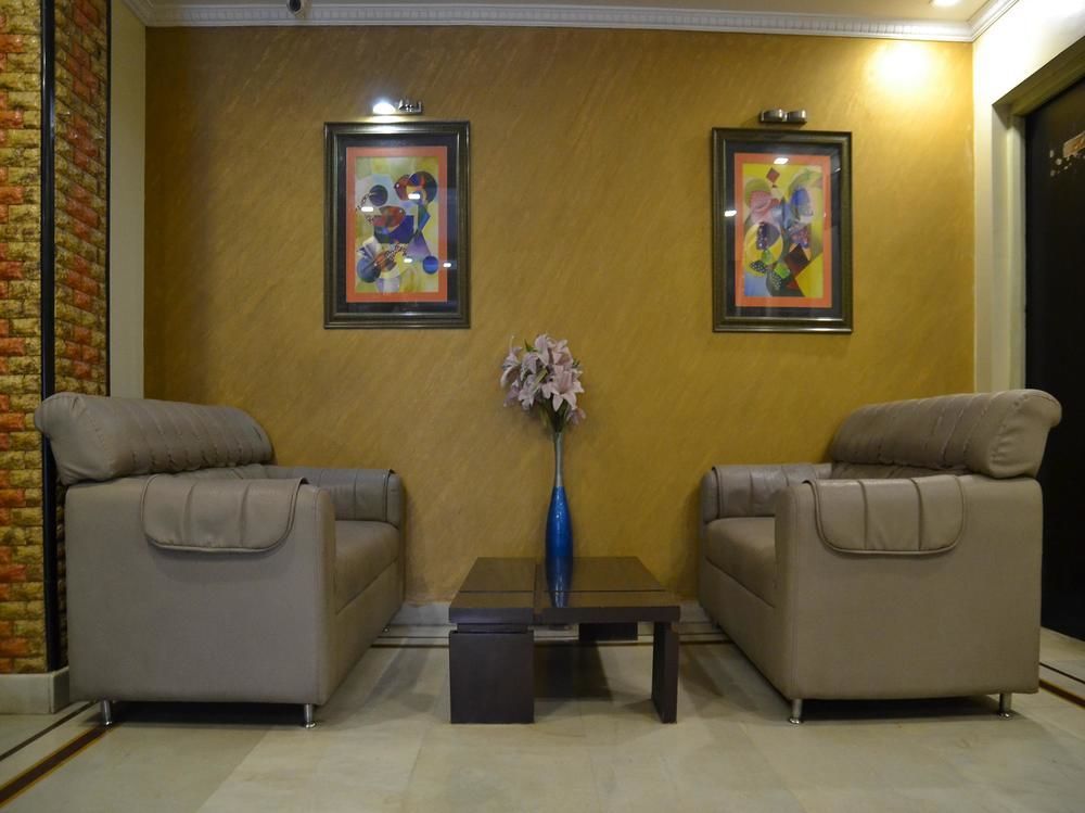 Oyo 3019 Hotel Lingaraj Bhuvanesvar Kültér fotó