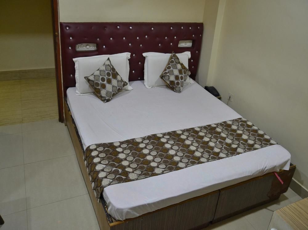 Oyo 3019 Hotel Lingaraj Bhuvanesvar Kültér fotó