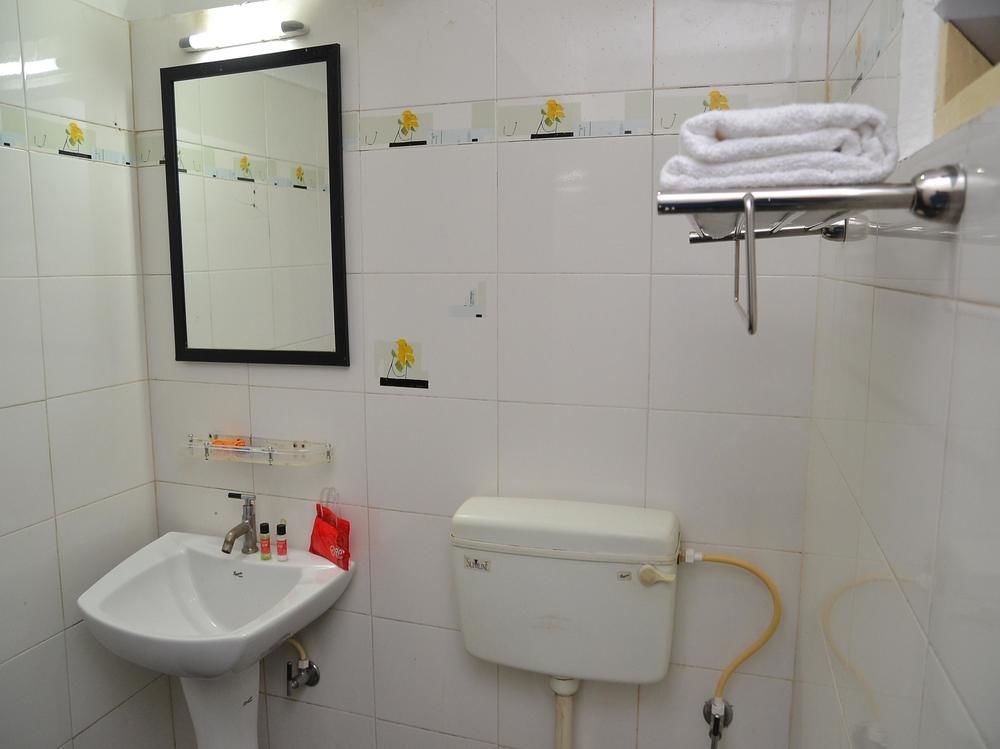 Oyo 3019 Hotel Lingaraj Bhuvanesvar Kültér fotó