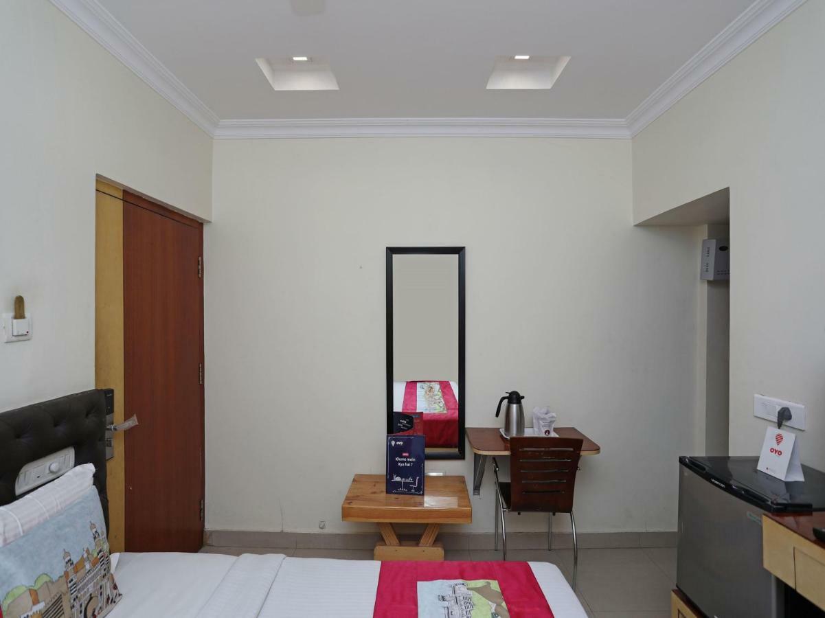 Oyo 3019 Hotel Lingaraj Bhuvanesvar Kültér fotó
