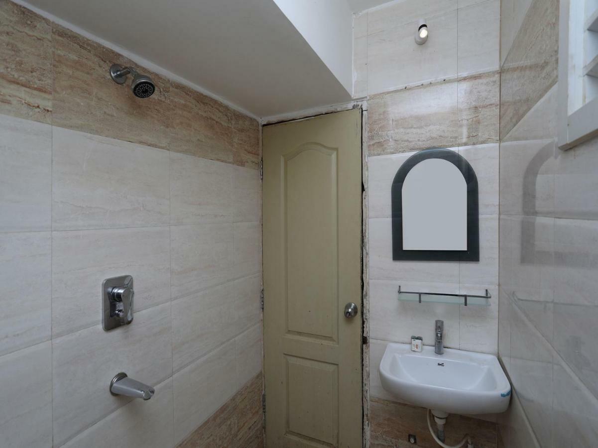 Oyo 3019 Hotel Lingaraj Bhuvanesvar Kültér fotó