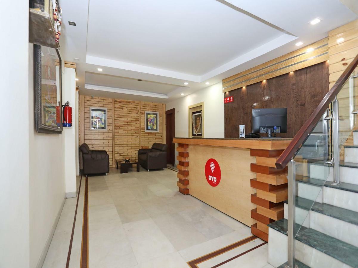 Oyo 3019 Hotel Lingaraj Bhuvanesvar Kültér fotó