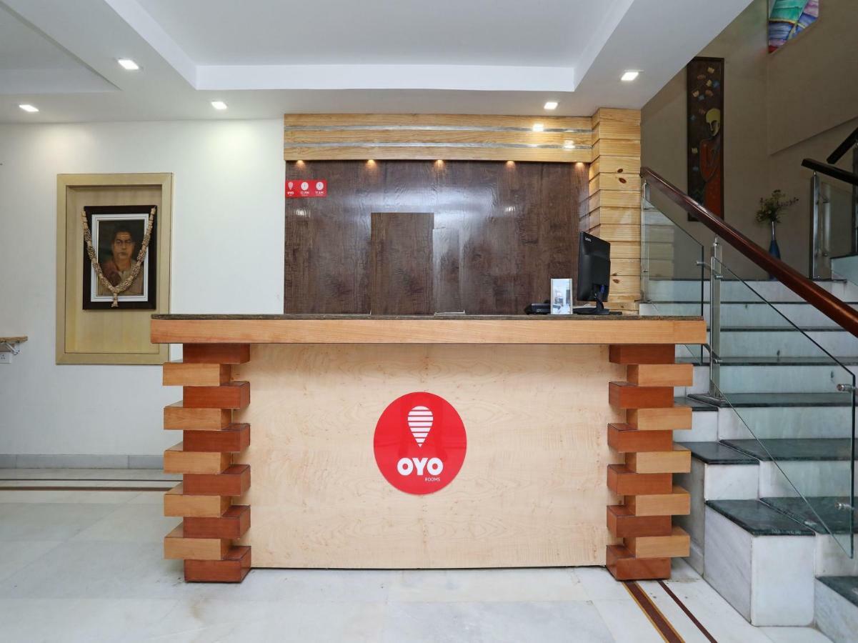 Oyo 3019 Hotel Lingaraj Bhuvanesvar Kültér fotó