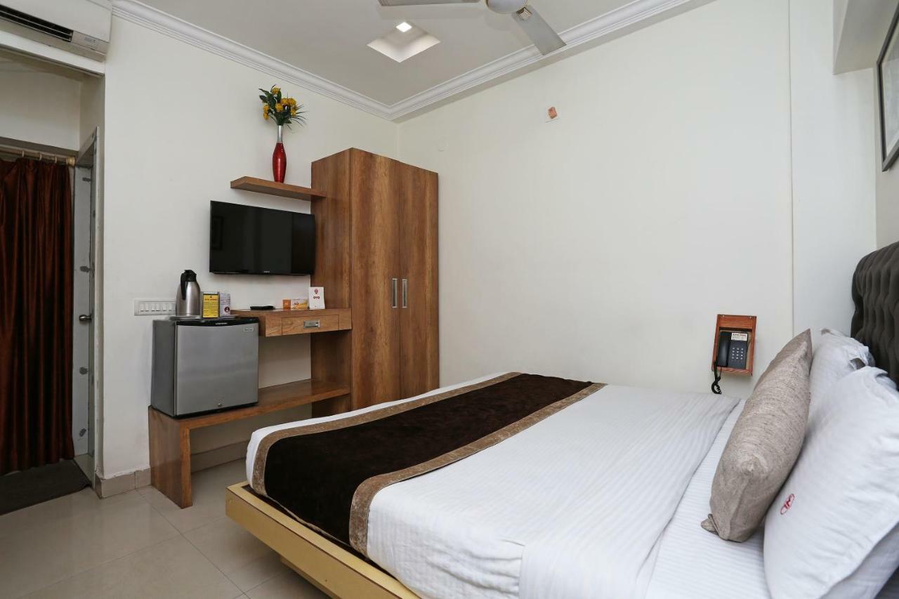 Oyo 3019 Hotel Lingaraj Bhuvanesvar Kültér fotó