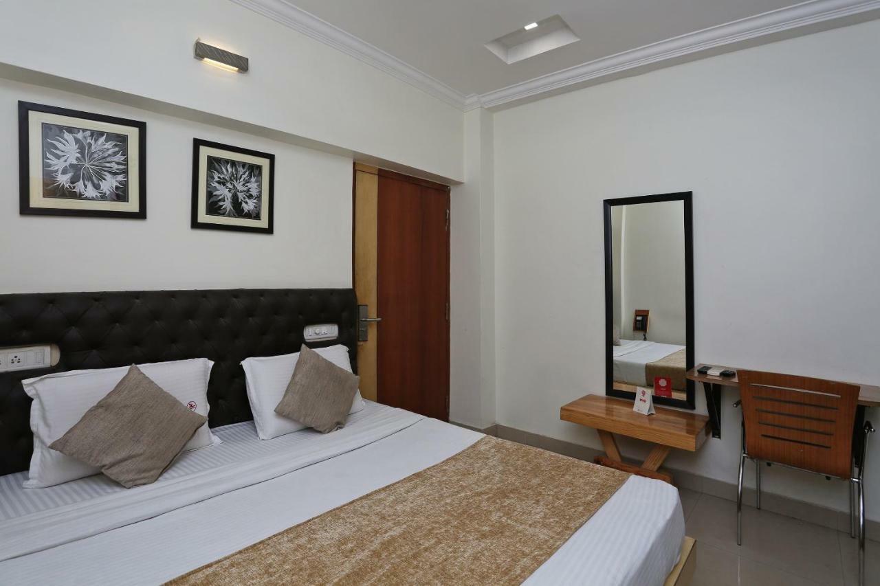 Oyo 3019 Hotel Lingaraj Bhuvanesvar Kültér fotó