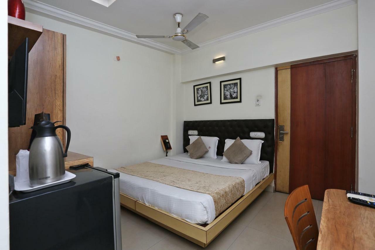 Oyo 3019 Hotel Lingaraj Bhuvanesvar Kültér fotó